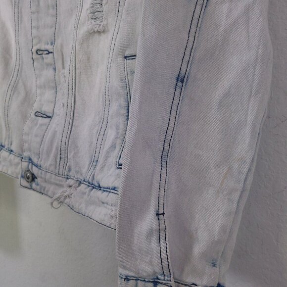 A MUST HAVE TRILLNATION Distressed Denim Jacket Adult Medium - Picture 6 of 14